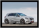 Mercedes-Benz A 250 Sport AMG Line Polar Silver, 2016